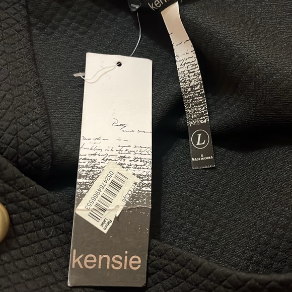 NWT Kensie retro style mini-skirt; quilted knit pattern with sailor buttons L - Picture 3 of 8